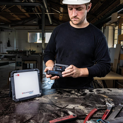 SCANGRIP Proyector LED VEGA 2 CONNECT 20 W 1000 - 2000 lm ( 4000873484 )