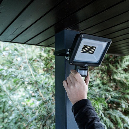 BRENNENSTUHL Proyector LED JARO 4060 P 30 W 3450 lm ( 8000883111 )