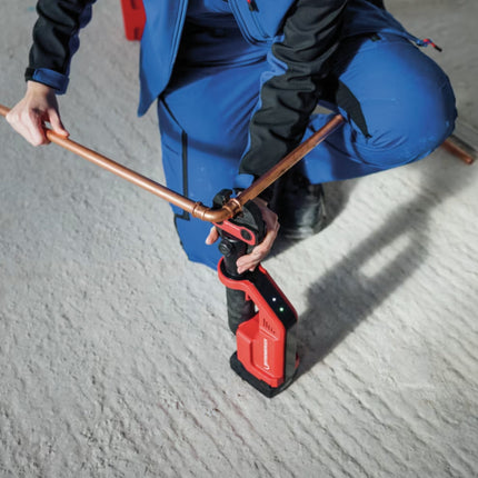 Rothenberger Romax Compact III Sertisseuse sur batterie Basic Set 1 18 V 19 kN ( 1000004267 ) + 1x batterie 2,0 Ah + chargeur