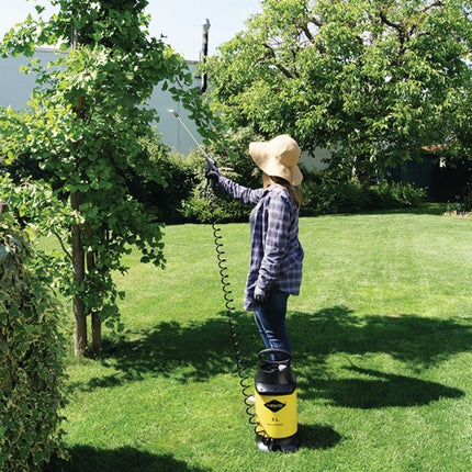 Opryskiwacz ciśnieniowy Mesto 3275M ( 4000818651 ) Pojemność 5 litrów Waga 2,5 kg