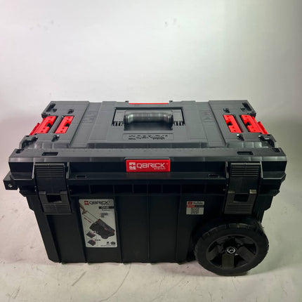 Qbrick System ONE Trolley Vario stapelbar IP66 mit Laufraedern auf Metallachse Unvollstaendig 1 - toolbrothers
