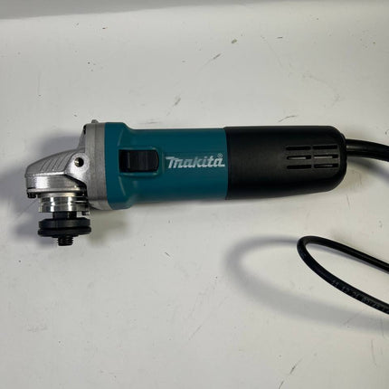 Makita 9558 HNRX1 Winkelschleifer 840 Watt 125 x 22 23 mm 11 000 U min Leicht Gebraucht 2 - toolbrothers