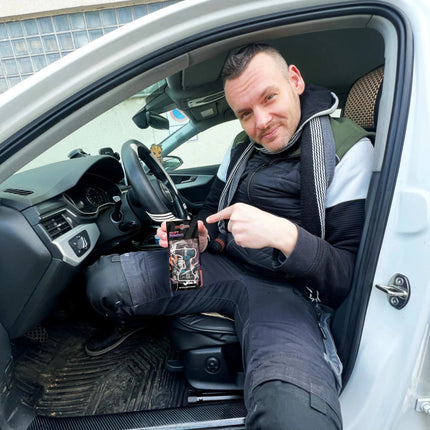 Toolbrothers Duftbaum POWER PETROL AKKUSCHRAUBER Design Duft BLACK PINE hoelzerne und frische Duftnoten 2 - toolbrothers