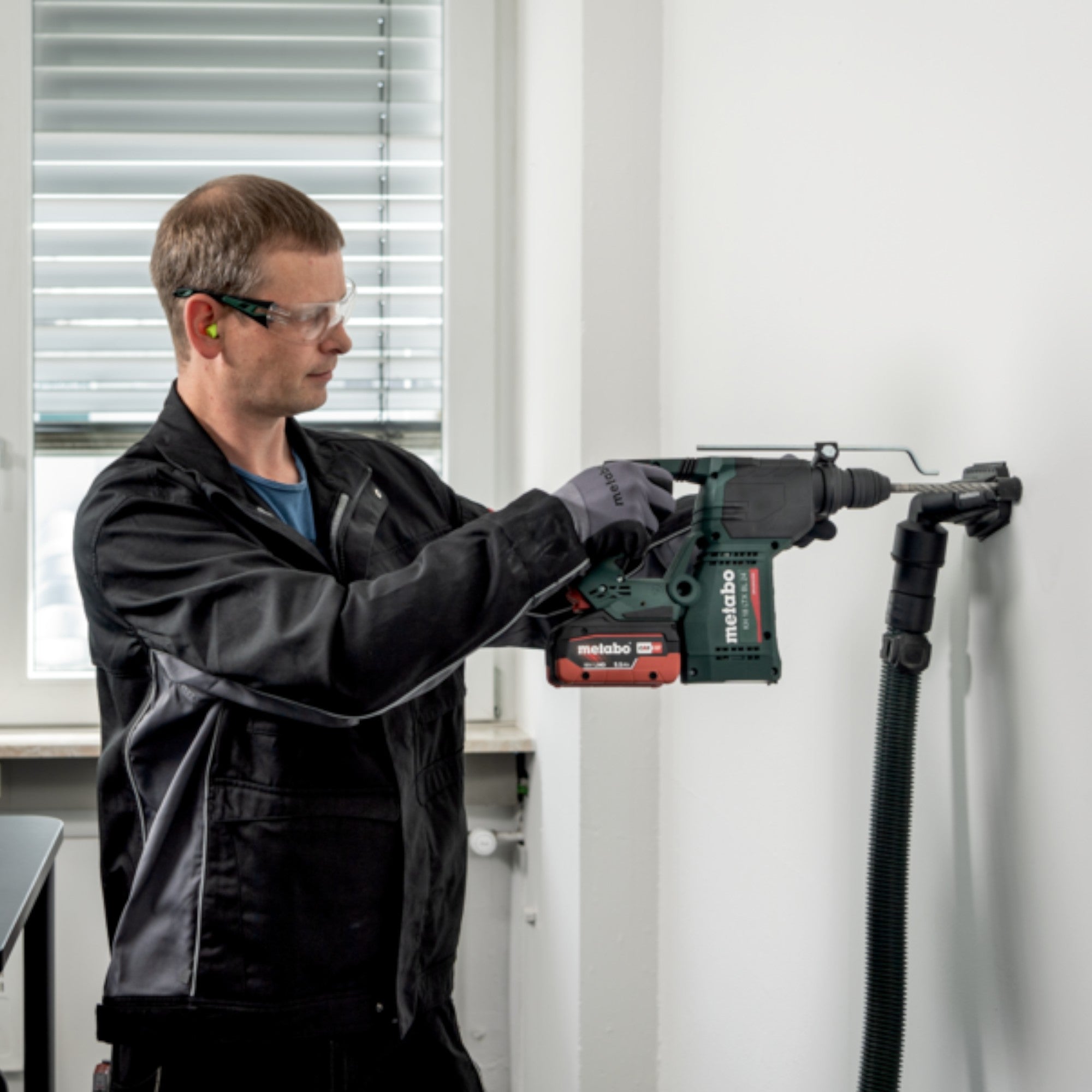 Metabo KH 18 LTX BL 24 Akku Bohrhammer 18 V 2 2 J SDS Plus Brushless 2x LiHD Akku 5 5 Ah Ladegeraet 3 - toolbrothers