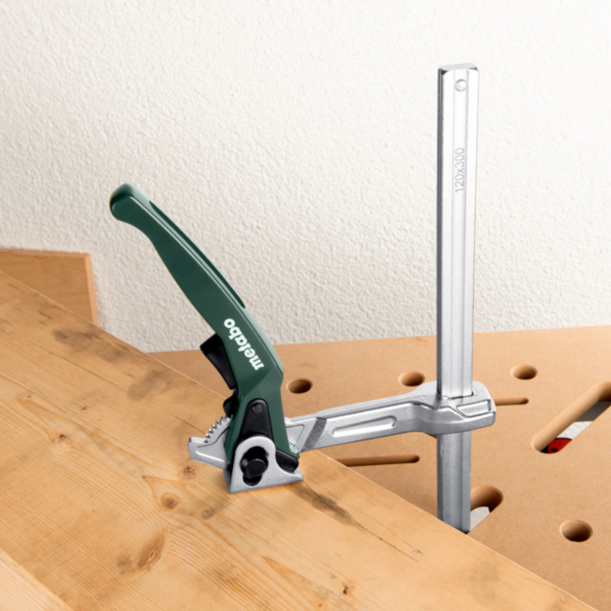 Metabo Schnellspannzwinge 300 mm 630138000  2 - toolbrothers