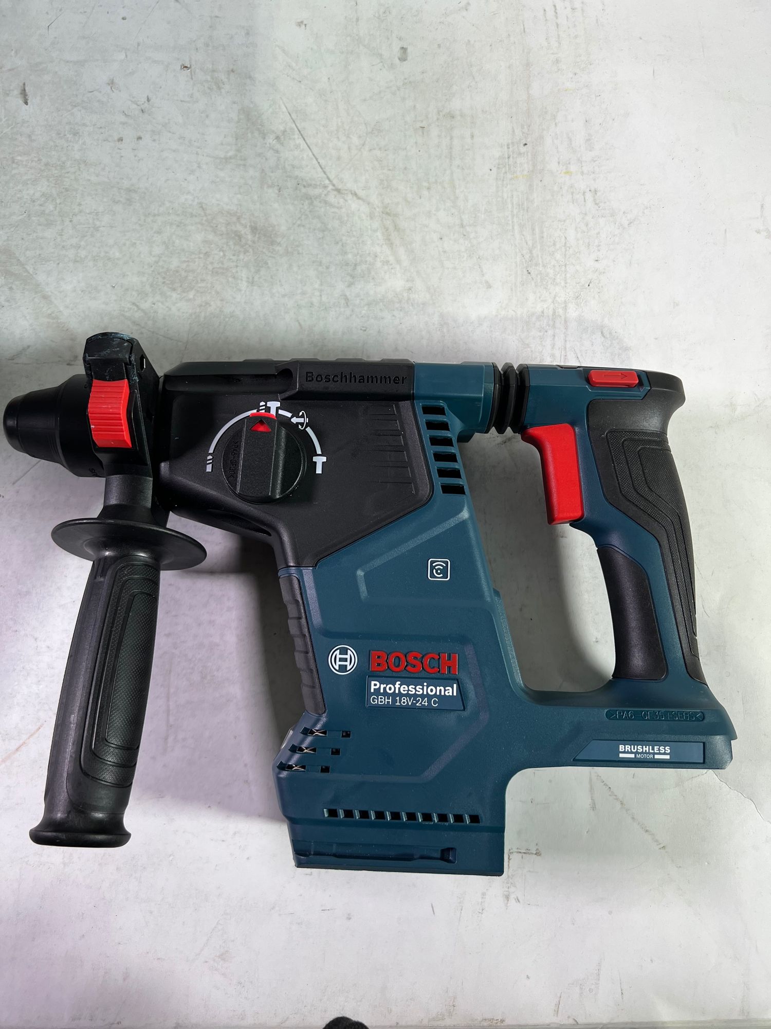 Bosch GBH 18V 24 C Professional Akku Bohrhammer 18 V 2 4 J Brushless SDS plus 0611923002 L BOXX ohne Akku ohne Ladegeraet Neuwertig 0 - toolbrothers