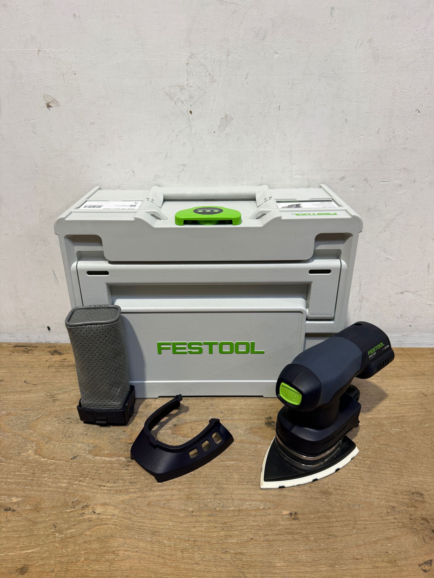 Festool DTSC 400 Basic Akku Deltaschleifer 18 V 100 x 150 mm 577507 Brushless Systainer ohne Akku ohne Ladegeraet Nachfolger von 576359 Leicht Gebraucht 0 - toolbrothers