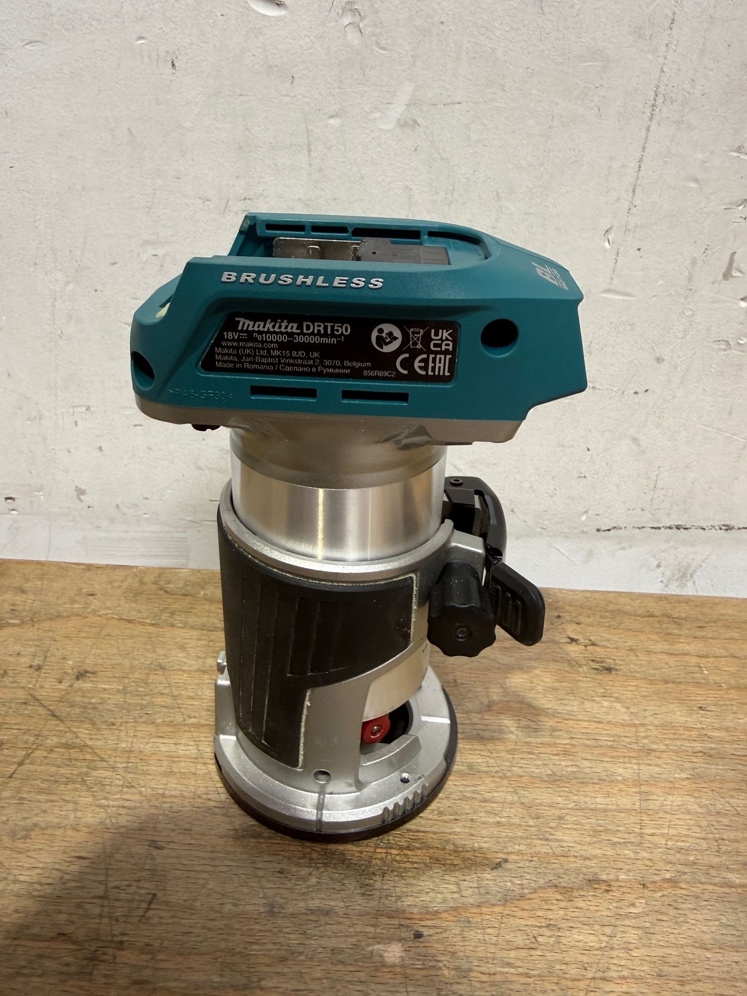 Makita DRT 50 Z Akku Multifunktionsfraese 18 V Brushless Solo ohne Akku ohne Ladegeraet Leicht Gebraucht 1 - toolbrothers