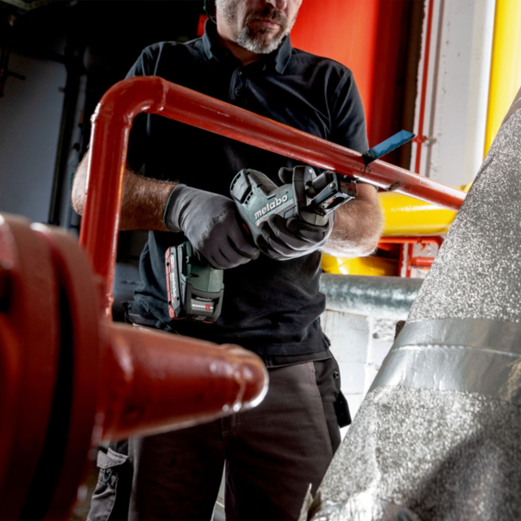 Metabo SSE 18 LTX BL Compact Akku Saebelsaege 18 V 2x LiHD Akku 5 5 Ah Ladegeraet metaBOX 4 - toolbrothers