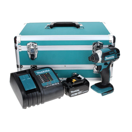 Makita DTD 152 SM1TX Avvitatore ad impulsi a batteria 18V 165Nm + 1x Batteria 4,0 Ah + Caricabatterie + Set 70 punte avvit./forat. + Valigetta in alluminio TX