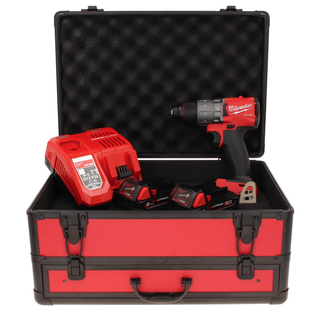 Milwaukee M18 FPD2-202FC TX Perceuse-visseuse à percussion sans fil 135 Nm 18 V Brushless + 2x Batteries 2,0 Ah + Chargeur + Coffret TX