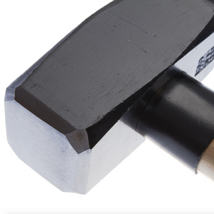 FORTE TOOLS Hammer with wooden handle, head weight 2000 g, hammer with wooden handle, premium tool, forged, double ring key, lacquered head (000051151043)