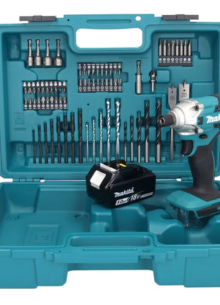 Makita DTD 156 T1X1 llave de impacto a batería 18 V 155 Nm 1/4" + 1x batería 5,0 Ah + set de accesorios 74 piezas + maletín - sin cargador