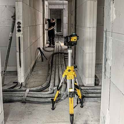 STABILA laser wieloliniowy LAX 600 G ± 4 ° ± 0,3 mm/m ( 8001895888 )