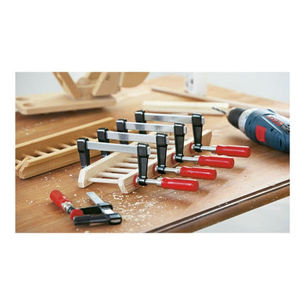 BESSEY odlewany ciśnieniowo zacisk śrubowy LM Szerokość mocowania 200 mm Występ 50 mm ( 4000831254 )