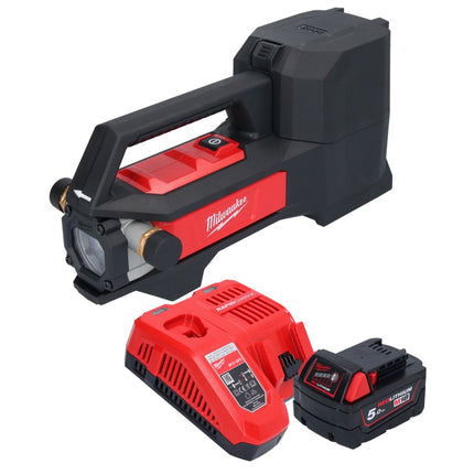 Bomba de trasvase a batería Milwaukee M18 BTP-501 18 V 1817 l/h + 1x batería 5,0 Ah + cargador