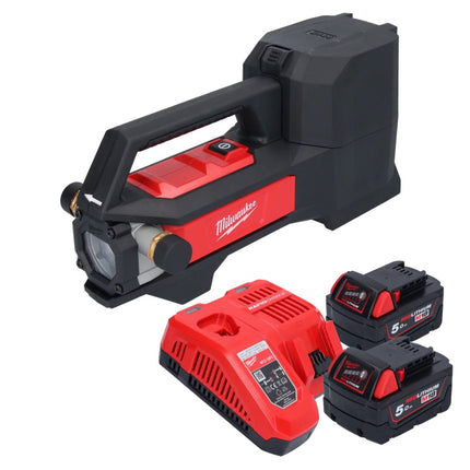 Bomba de trasvase a batería Milwaukee M18 BTP-502 18 V 1817 l/h + 2x baterías 5,0 Ah + cargador