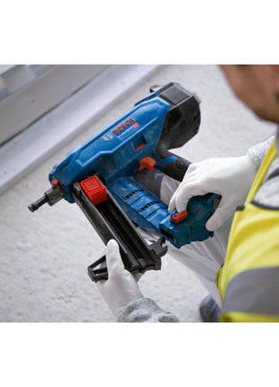 Bosch GNB 18V-38 Professional Cloueuse à béton sans fil 18 V 13 - 38 mm ( 06019L7000 ) BITURBO Brushless Solo - sans batterie, sans chargeur